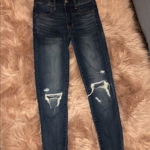 American Eagle Ripped Knee Skinny Jeans